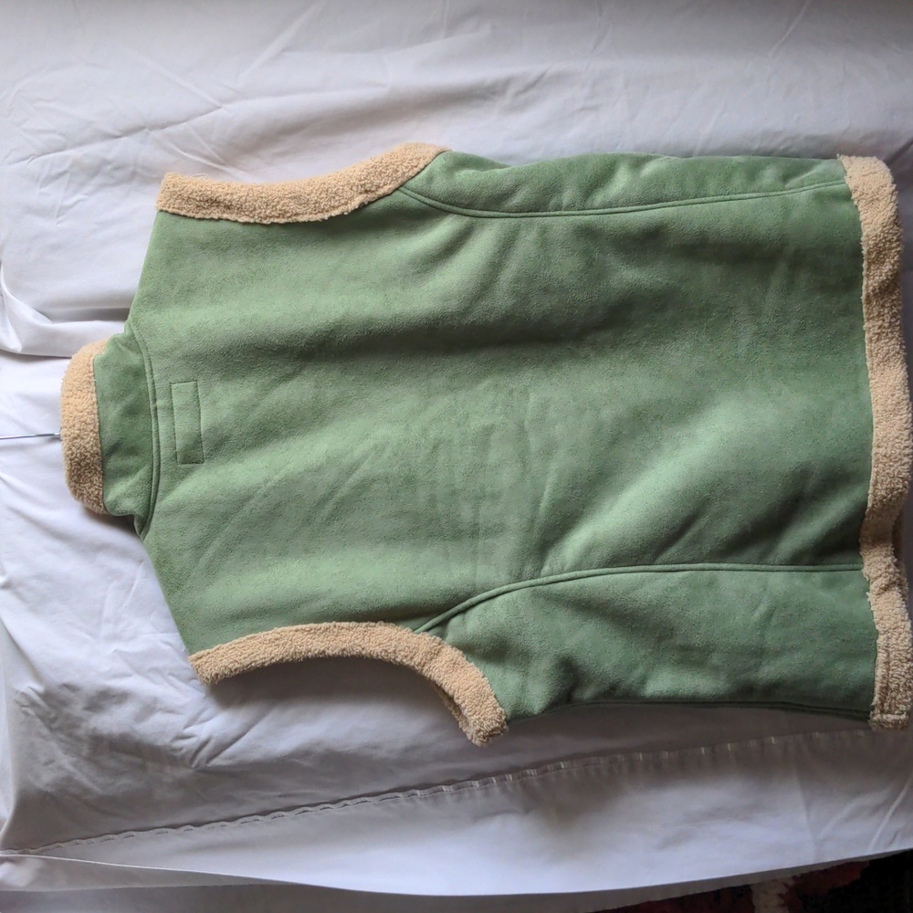 Bit & Bridle XL Vest Green - Picture 5 of 7
